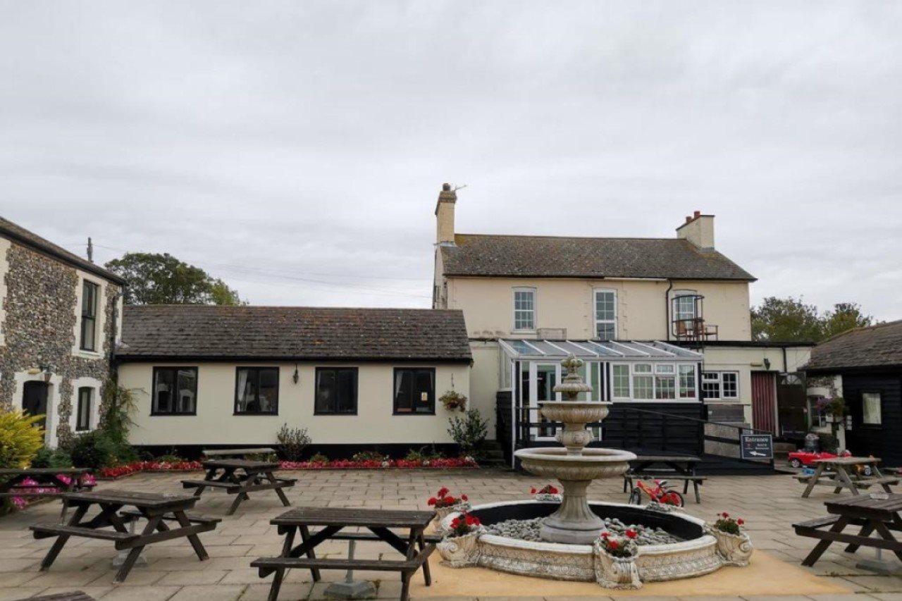 Coach House Hotel Melbourn Exterior foto