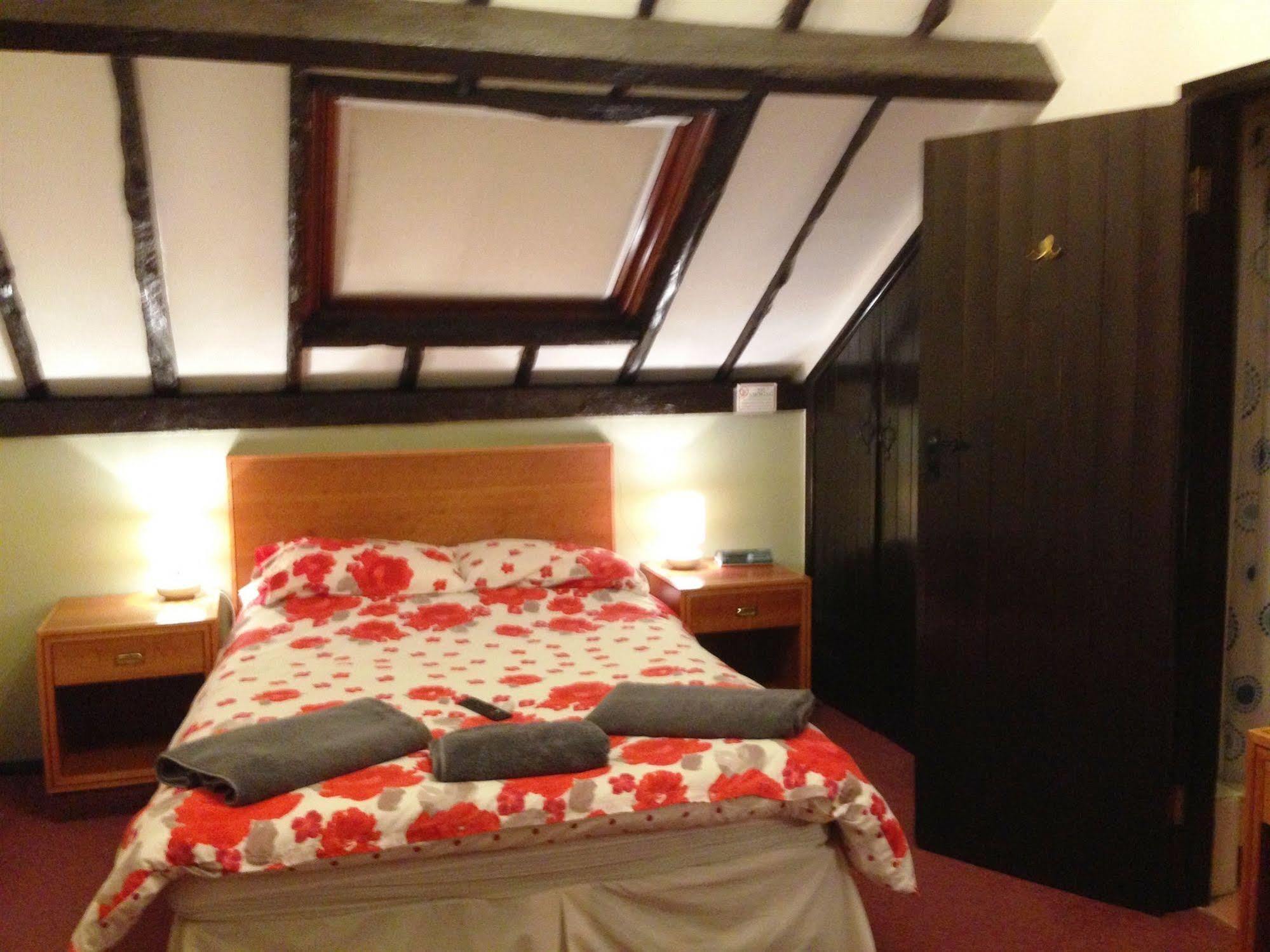 Coach House Hotel Melbourn Exterior foto